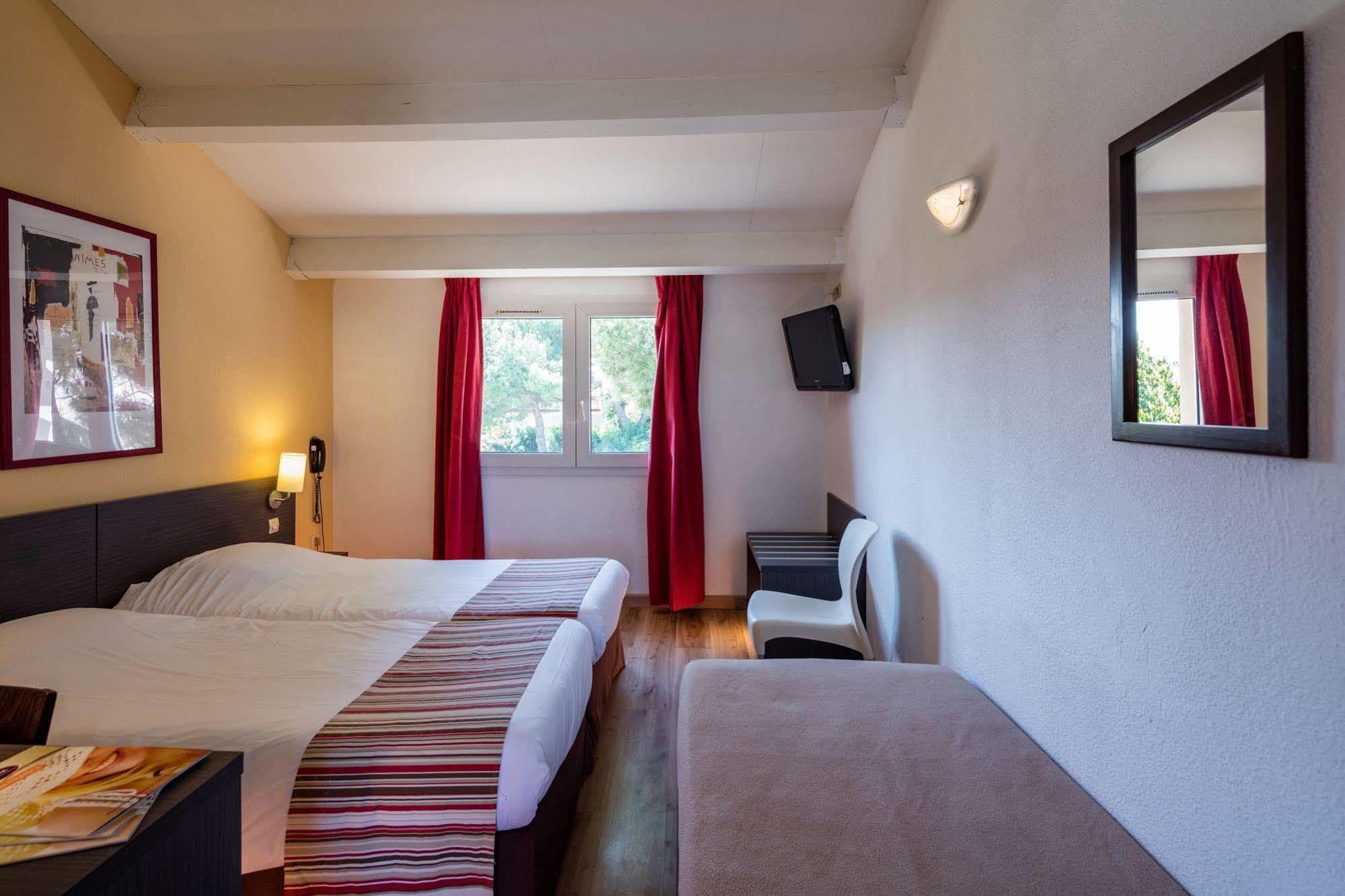Artemia Aigues-Mortes - Hotel Avec Piscine Exteriér fotografie