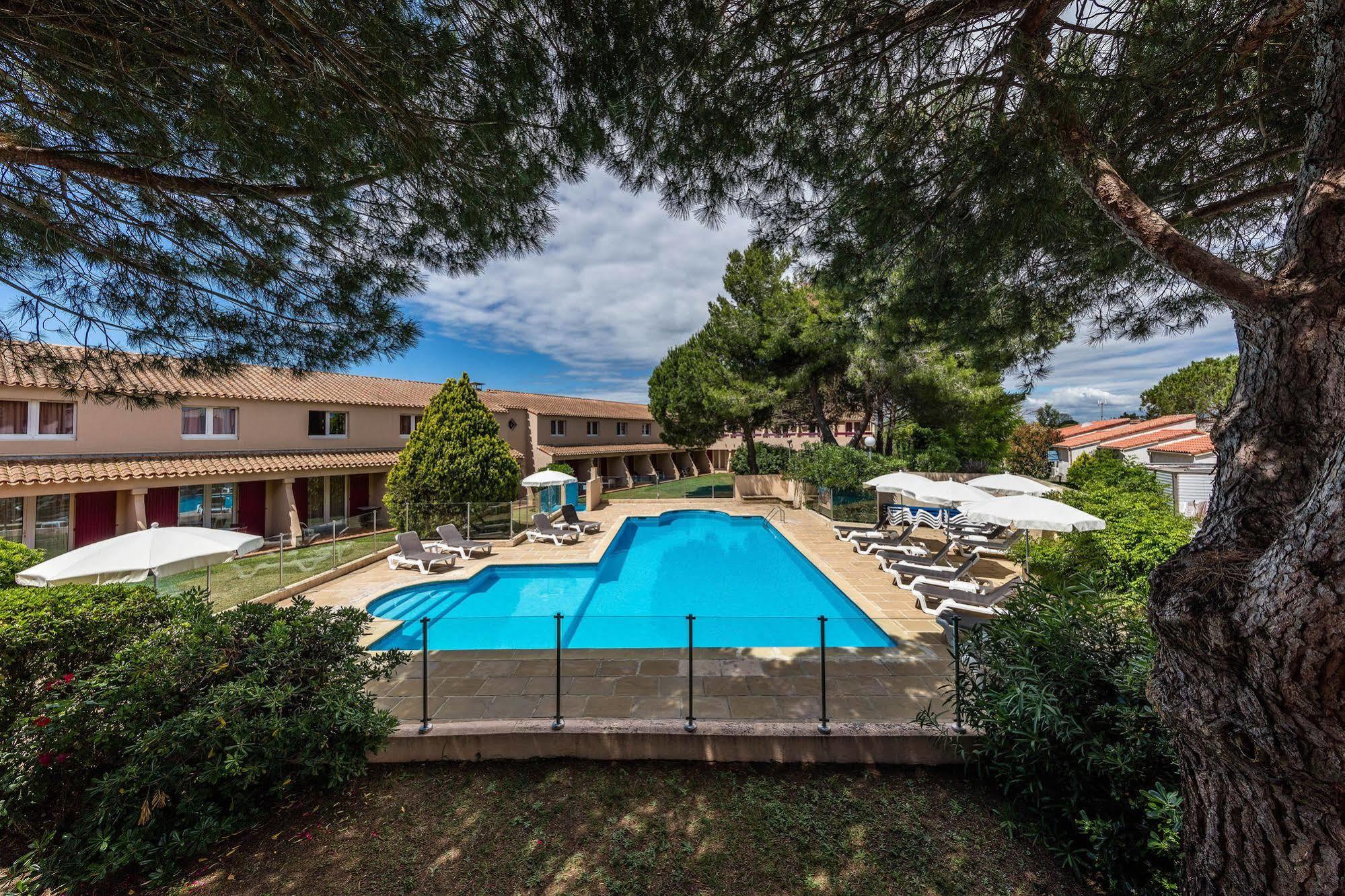 Artemia Aigues-Mortes - Hotel Avec Piscine Exteriér fotografie